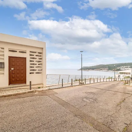 Guestready - Beachfront * Sesimbra